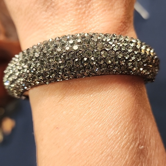 Rhinestone Bracelet EUC - Picture 3 of 4